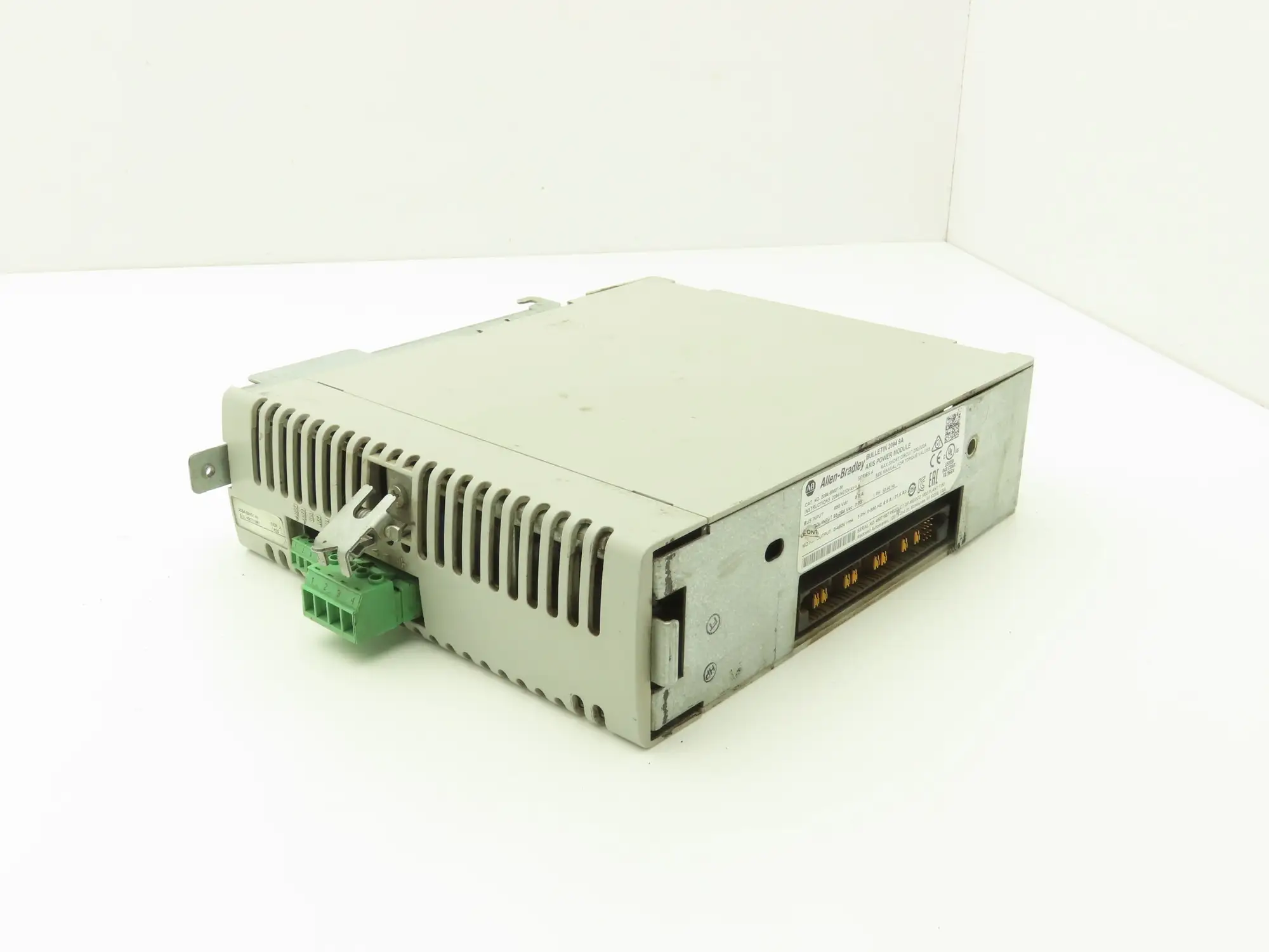 Allen Bradley 2094-BM01-M 9A Axis Power Module VFD 480V 3Ph 0-590Hz 21.6A READ
