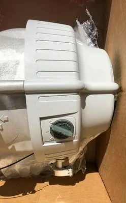 BOC EDWARDS XDS 35i DRY SCROLL VACUUM PUMP