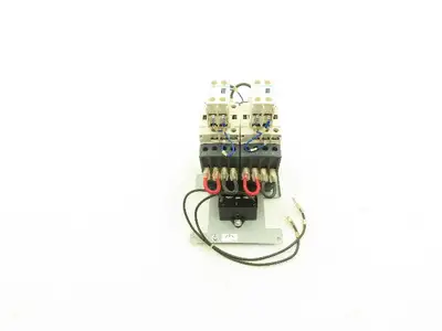 Schneider Electric LC1DT40-BD Contactor 3Ph 600v 20Hp 24vDC Coil Lot of 2