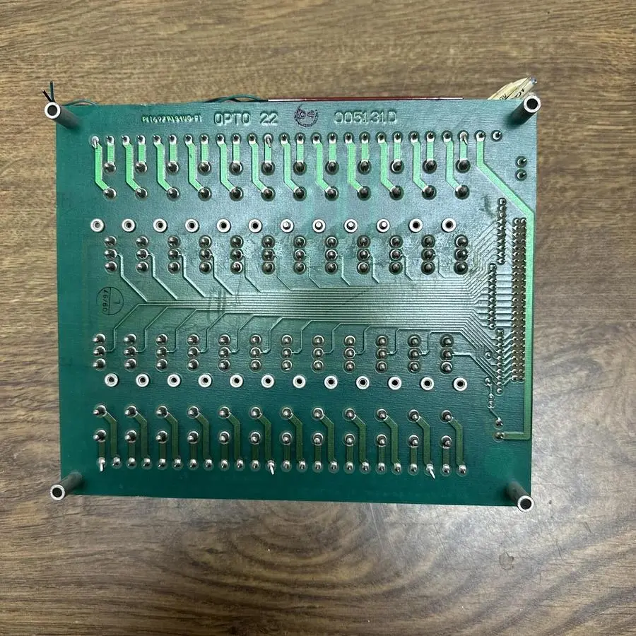 USED OPTO 22 005131D
