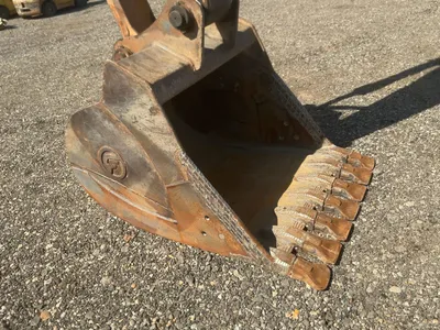 Used 2005 JOHN DEERE 200C LC Crawler Excavators Michigan US | Miedema Asset Management Group #1444936
