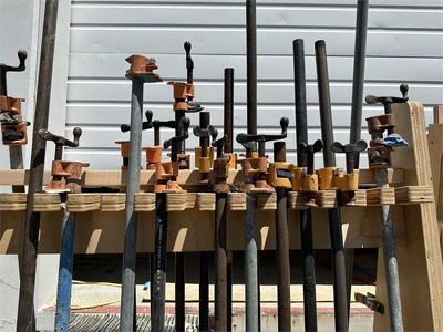 Used _UNKNOWN_ _UNKNOWN_ Woodworking Assembly Clamps California US | MachineryMax #1320491