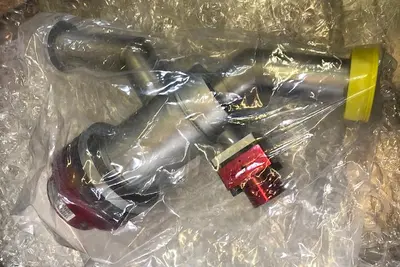USED MKS J2-040-IK-225-CNHNH