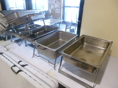 7 Complete Chafing Dishes