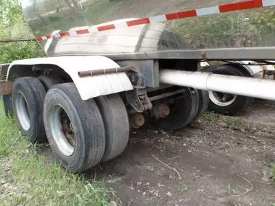 Used 1983 POLAR _UNKNOWN_ Tanker Trailers Indiana US | Lakeshore Equipment Sales #1546554