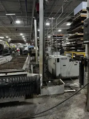 USED 2013 MULTICAM 3-307-W