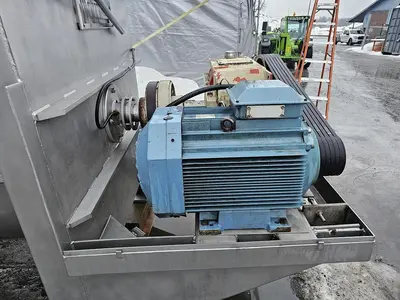USED TITAN / OY PETSMO PRODUCTS P1080