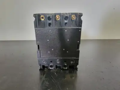 Used SQUARE D FAP36015 Switchgears British Columbia CA | Lenmark #327892