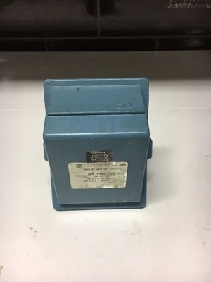 New | in-Stock United Electric Controls J400 Relays & Switches Indiana US | J&J Industrial Supply #510973