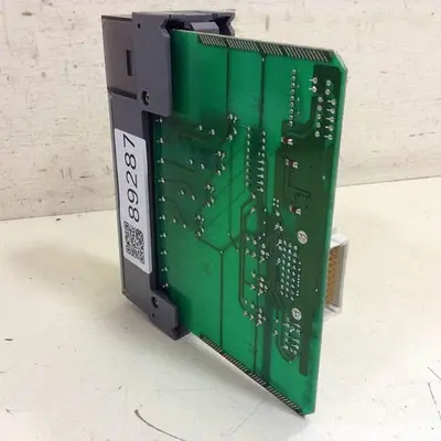 USED ALLEN BRADLEY 1746-OW4 SER A