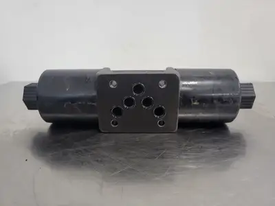 NEW YUKEN DSG-03-3C3-D24-N-50