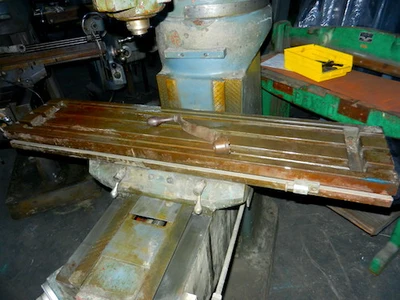 ENCO 9" x 42" VERTICAL TURRET MILL