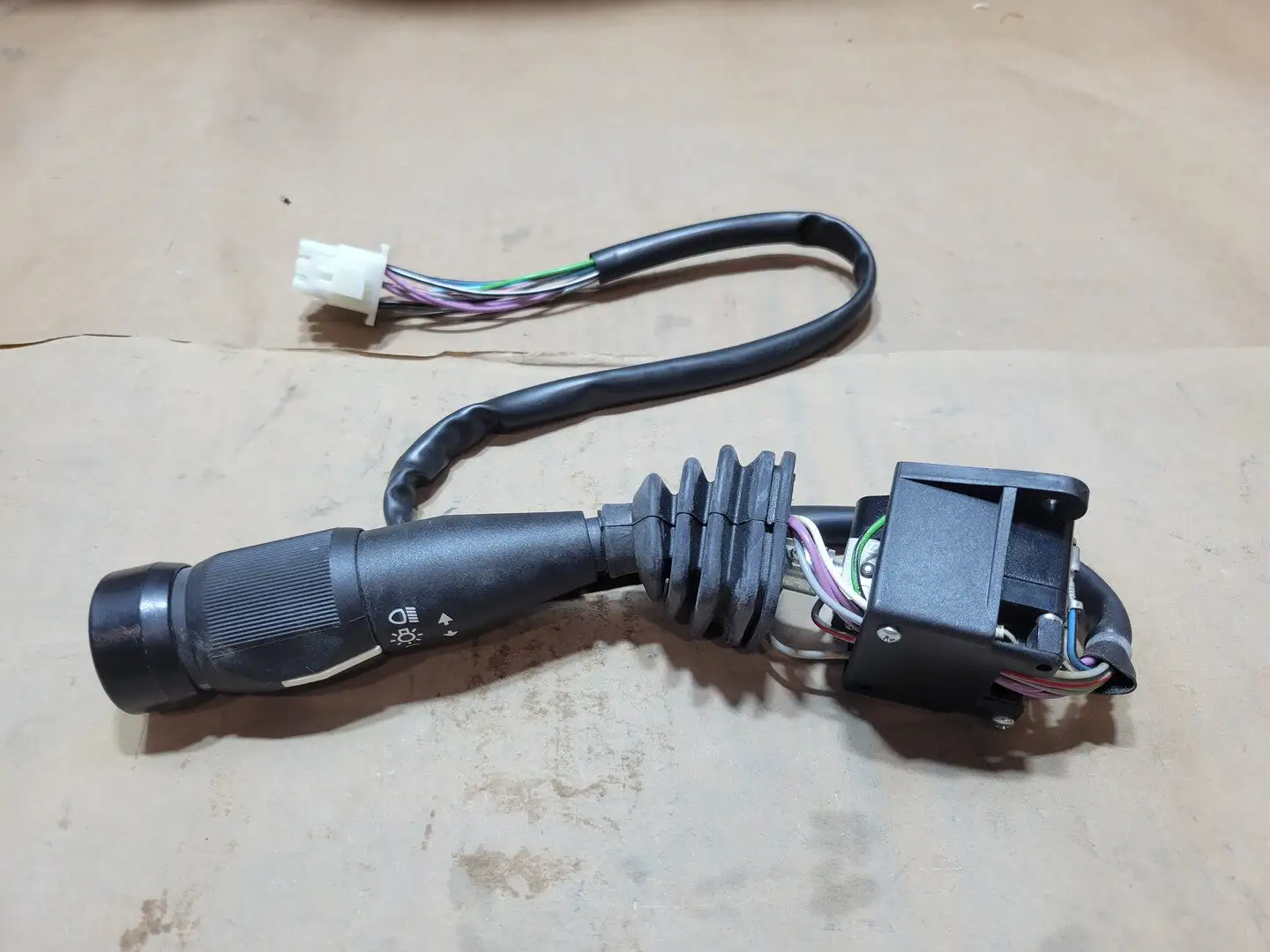 New | in-Stock MANITOU 569473 Automotive Equipment British Columbia CA | Lenmark #1441137