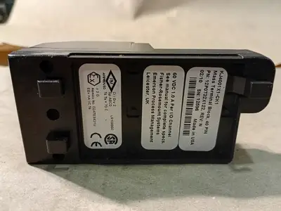 NEW EMERSON VE4002S1T2B6