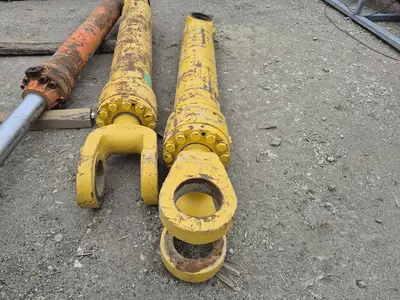 USED KOMATSU 707-01-01020