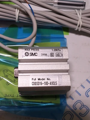 SMC CDQSD16-10D-A93LS AIR CYLINDER - NEW