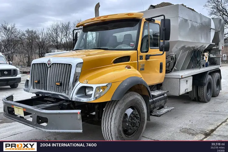 Used 2004 INTERNATIONAL 7400 Concrete Mixer Trucks New Jersey US | Proxy Equipment #1383073