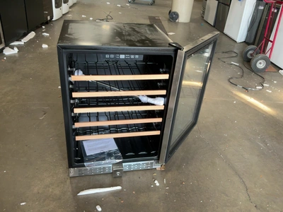 Used VINOTEMP VT-51SZ01SS Display Refrigerators Michigan US | Miedema Asset Management Group #1761113