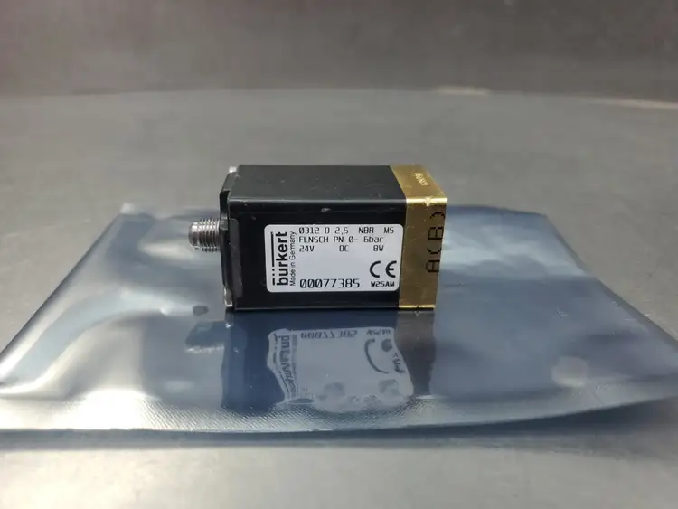 Used Bürkert _UNKNOWN_ Valves/Fittings | Palmetto Automation #1156640