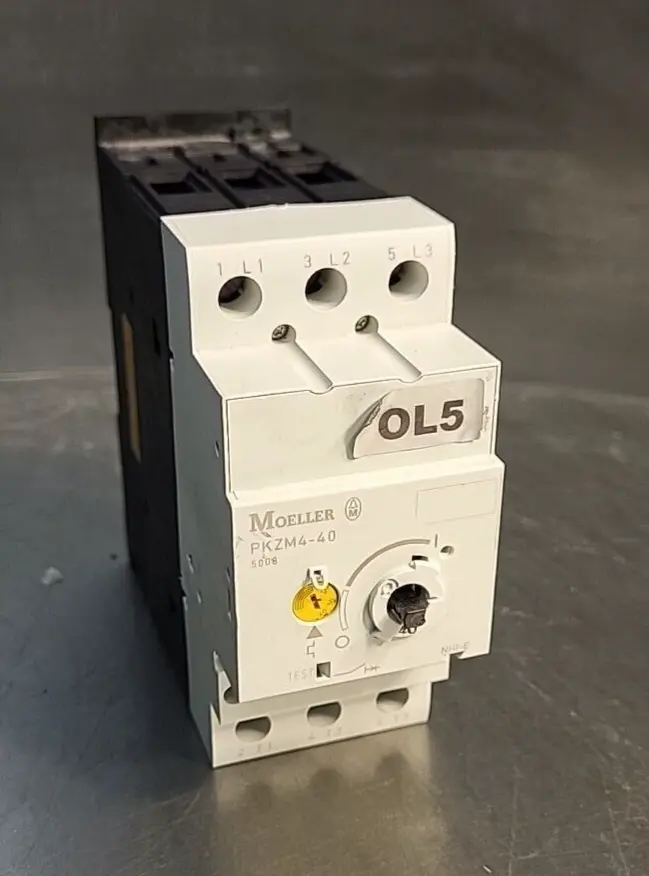 Moeller PKZM4-40 Circuit Breaker 50/60Hz +BK50/3 (BIN3.2.4)