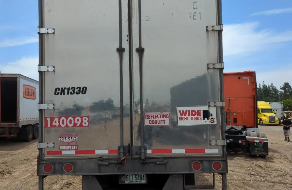 USED 2017 WABASH 53 X 102