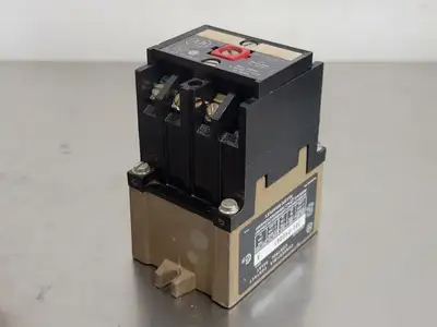 USED ALLEN-BRADLEY 700-P400A1