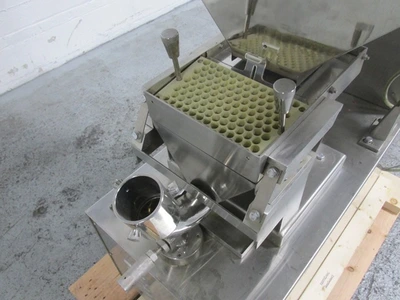 Used _UNKNOWN_ _UNKNOWN_ Cap Sorter Feeder Ohio US | Federal Equipment Company #1399987
