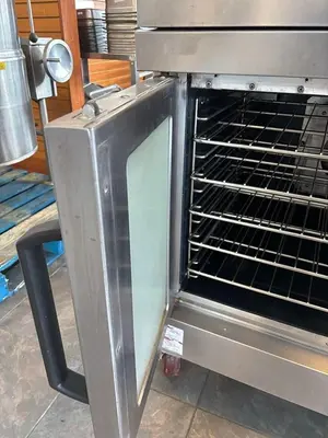 Vulcan Double Full Size Natural Gas Convection Oven - 100,000 BTUVulcan Double Full Size Natural Gas Convection Oven - 100,000 BTU