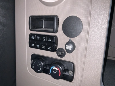 USED 2016 FREIGHTLINER CASDCADIA