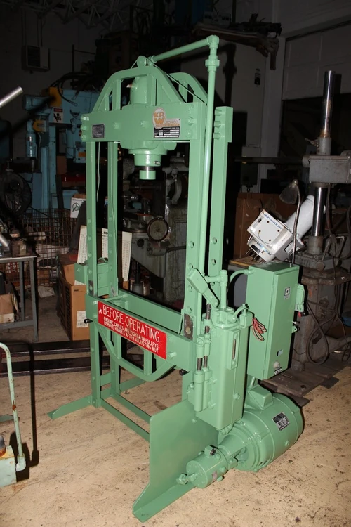 Used K.R. 37EMD-4 Hydraulic Presses Minnesota US | INTER-PLANT SALES #343835