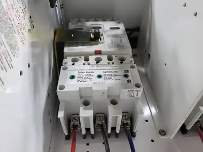Used EATON CUTLER-HAMMER HFD3015 Switchgears British Columbia CA | Lenmark #239894