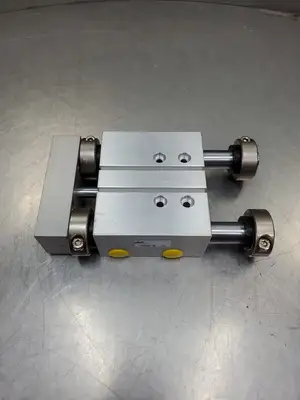 USED PHD ML312472 Dual-Cylinder Pneumatic Valve