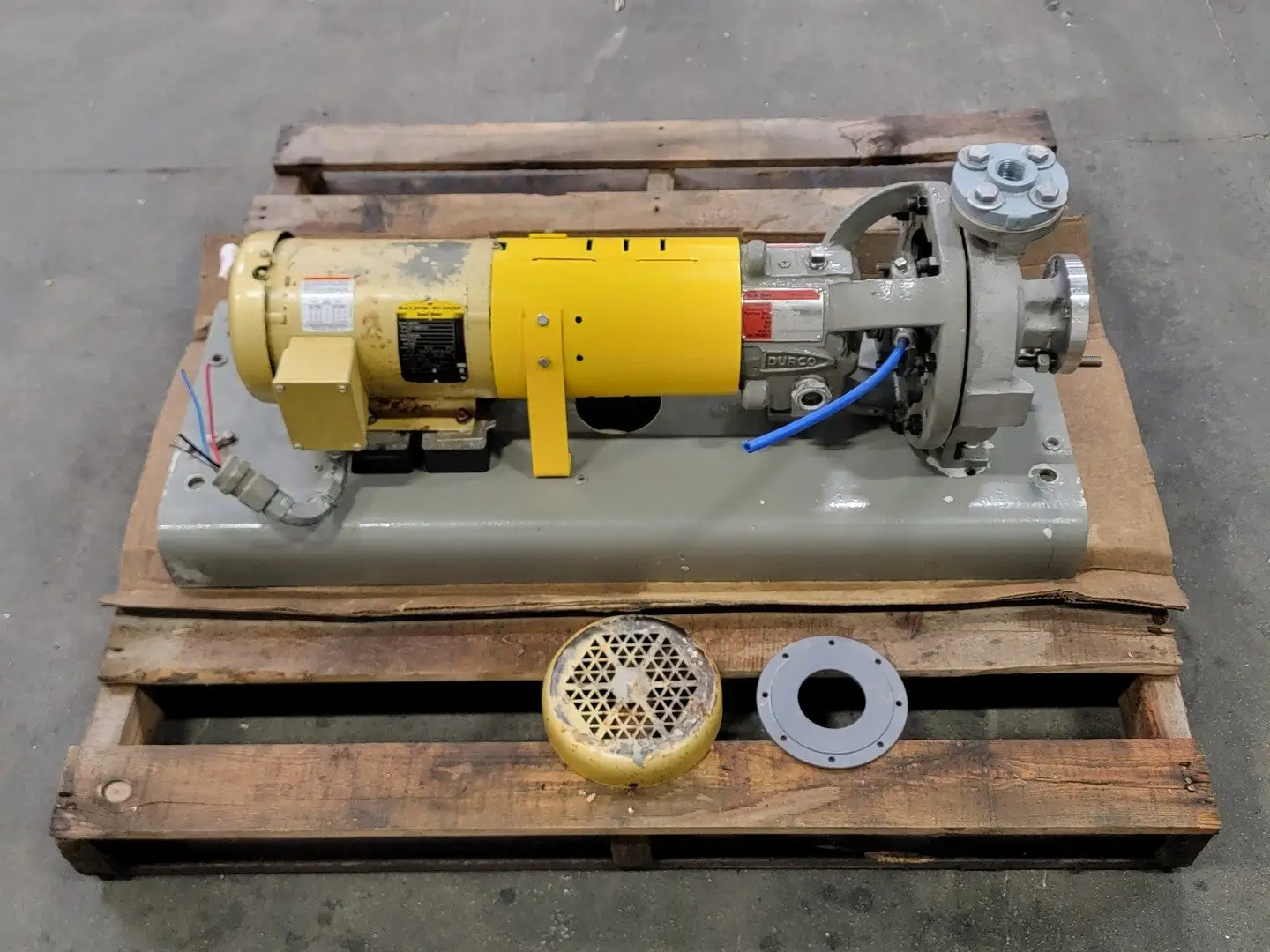 USED DURCO MK3 LO-FLO