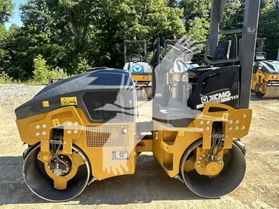 USED 2022 XCMG XMR303S