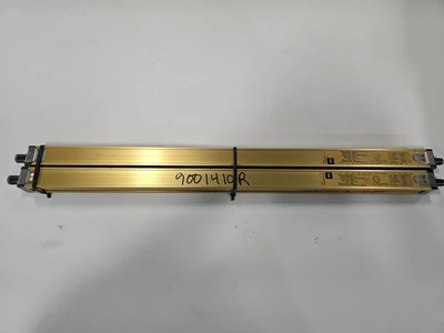 USED OMRON F3SN-A0607P25-D-01 AND F3SN-A0607P25-L-01