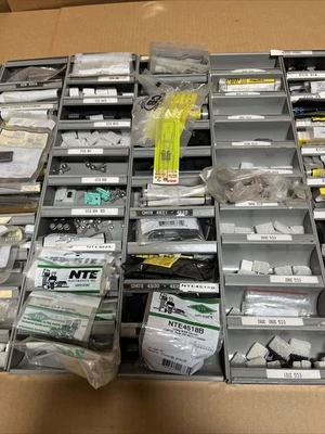 Huge Electrical Lot Circuit Board Repair Transitors, Chips, Capacitors 🇺🇸