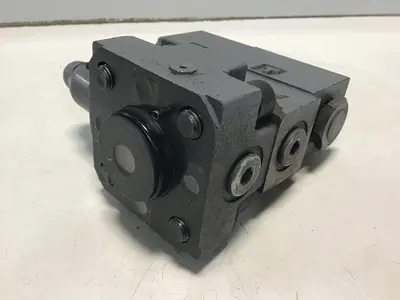 USED VICKERS DG4V-3-2AL-M-U-HL7-60