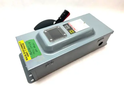 USED SQUARE D HEAVY DUTY SAFETY DISCONNECT SWITCH