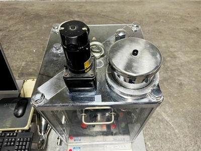 Used RIVA _UNKNOWN_ Tablet Presses Connecticut US | DMC Industries #1281645
