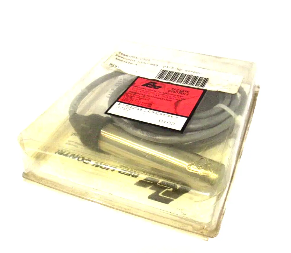 NEW RED LION CONTROLS PSAC0000 PROXIMITY SENSOR