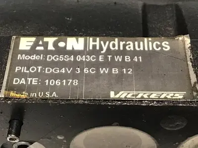 USED SPERRY VICKERS DG4V36CWB12