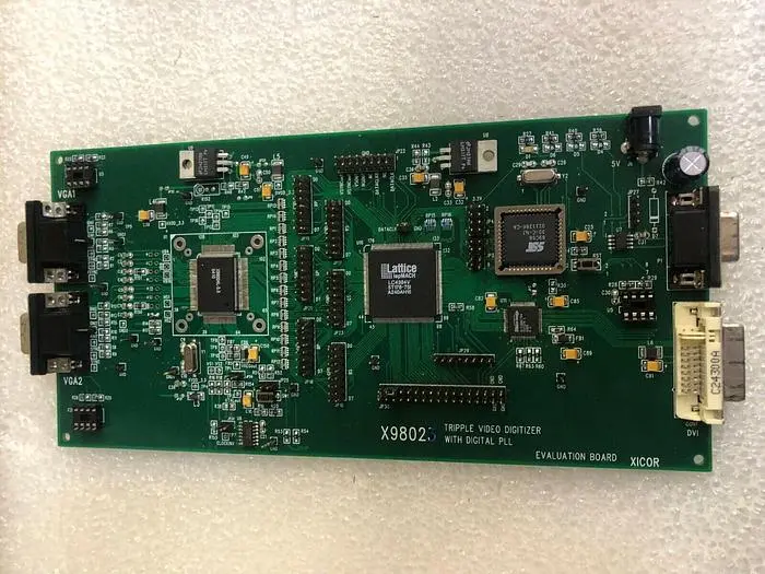 XICOR X98023 TRIPPLE VIDEO DIGITIZER WITH DIGITAL PLL