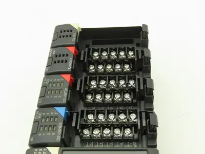 Koyo Direct Logic Do More PLC 6-Slot Rack w/H2 Programmable Controller & I/O