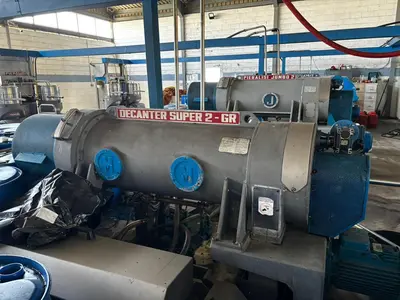 PIERALISI 7 TPH Plant - Edible Oil | Perry Equipment (10)