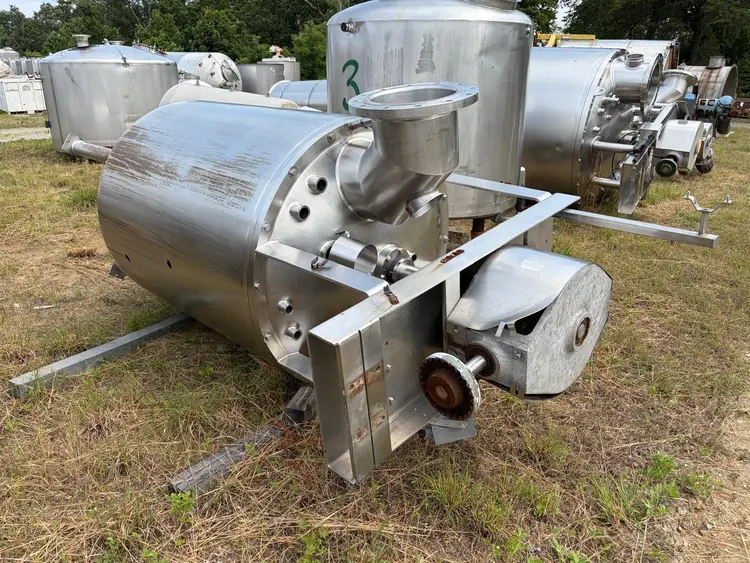 Used 1993 LEE INDUSTRIES, INC. 250U9MS Stainless Steel Tanks New Jersey US | Perry Equipment #118372