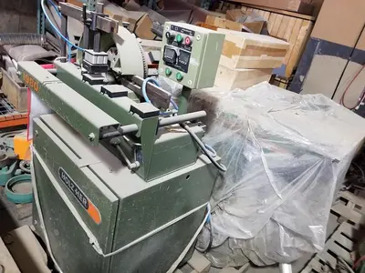 USED HOLZ-HER 1980 CORNER ROUNDING MACHINE