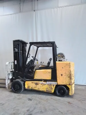 USED 1996 YALE GLC120MG