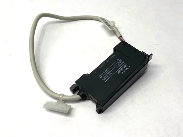 Used Yamatake Remote Cluster Fiber Optic Sensor Amplifier Fiber Optics Michigan US | Maverick Industrial Sales #1395522