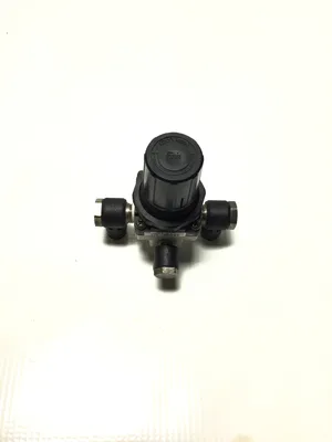 SMC AR2000-02B Pneumatic Air Pressure Regulator Set Press 0.05-0.85 MPa