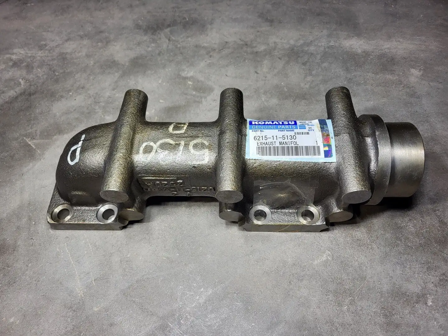 NEW KOMATSU 6215-11-5130
